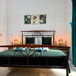 Elite At Ikaria Village Recently Renovated Daire *