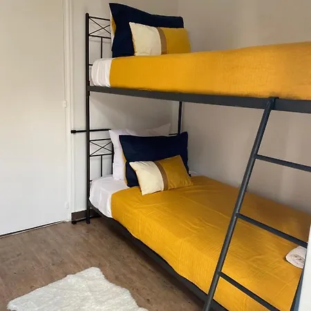 Elite At Ikaria Village Recently Renovated *