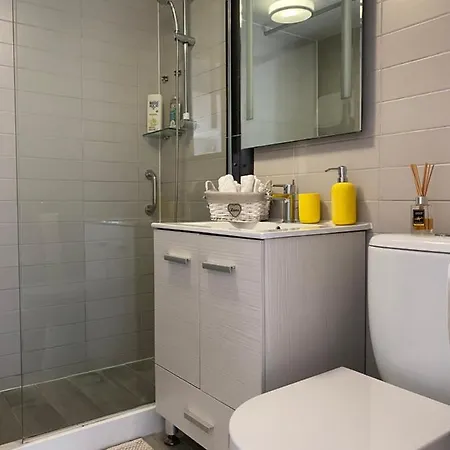 Apartment Elite At Ikaria Village Recently Renovated