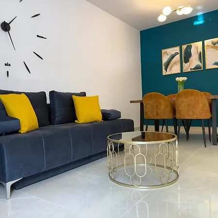 Elite At Ikaria Village Recently Renovated