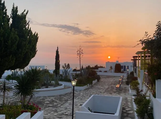 Lejlighed Elite At Ikaria Village Recently Renovated *