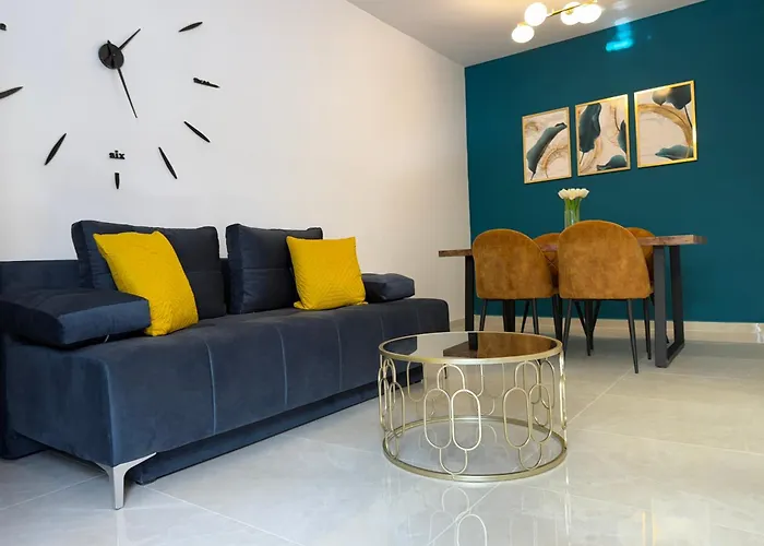 Elite At Ikaria Village Recently Renovated