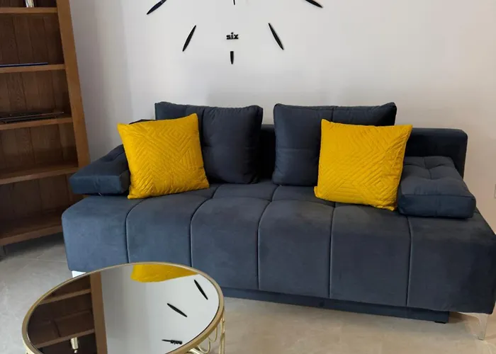 Elite At Ikaria Village Recently Renovated Lejlighed