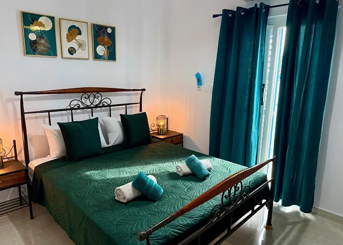 Elite At Ikaria Village Recently Renovated Lejlighed